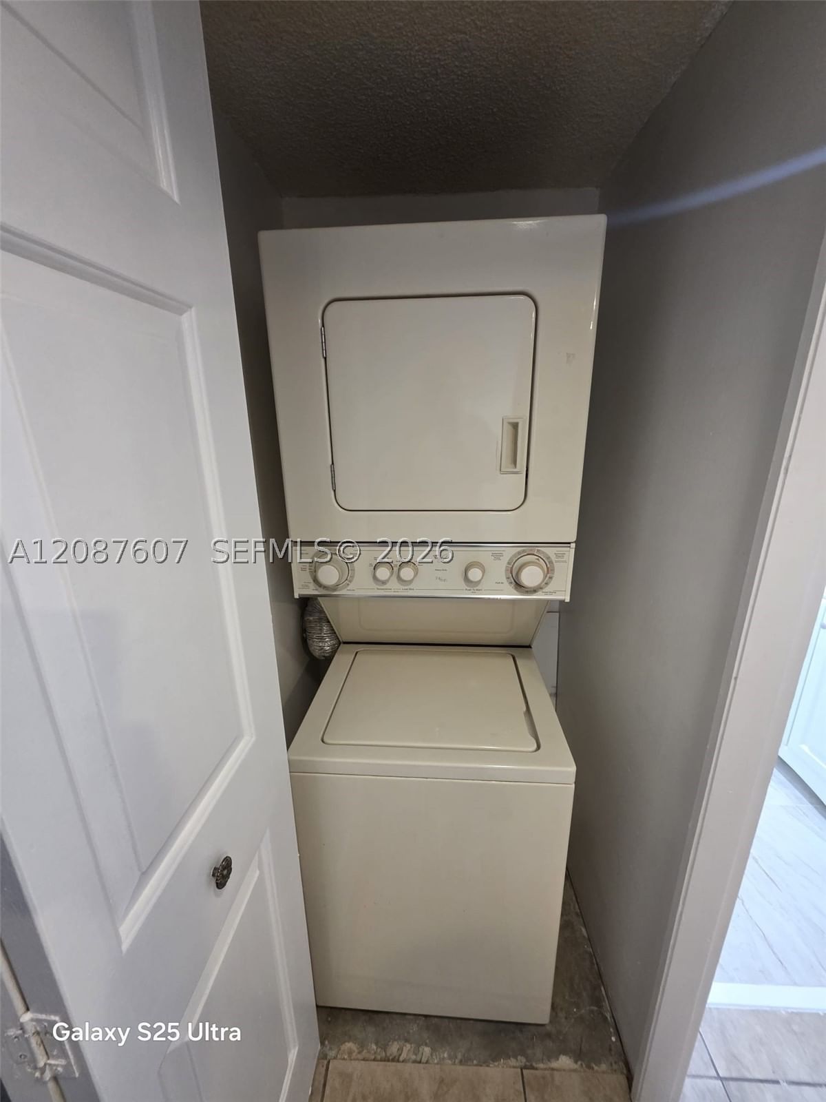 Real estate property located at 301 Racquet Club Rd #310, Broward, Building Four Of Racquet, Weston, FL
