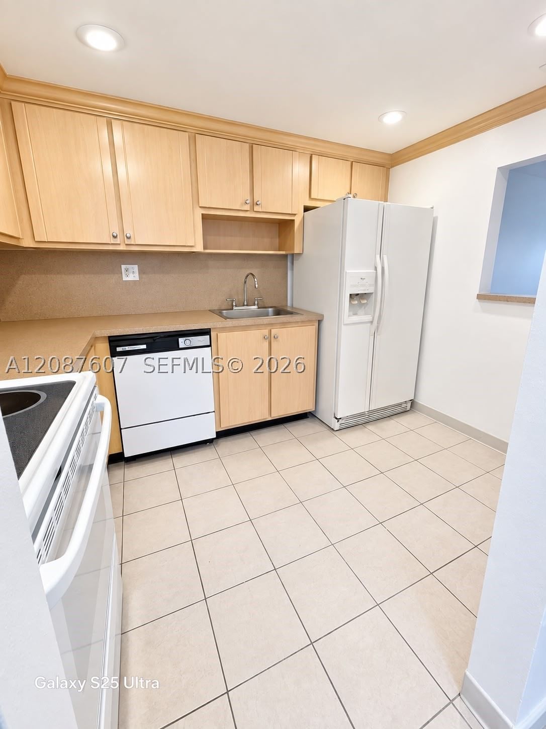 Real estate property located at 301 Racquet Club Rd #310, Broward, Building Four Of Racquet, Weston, FL