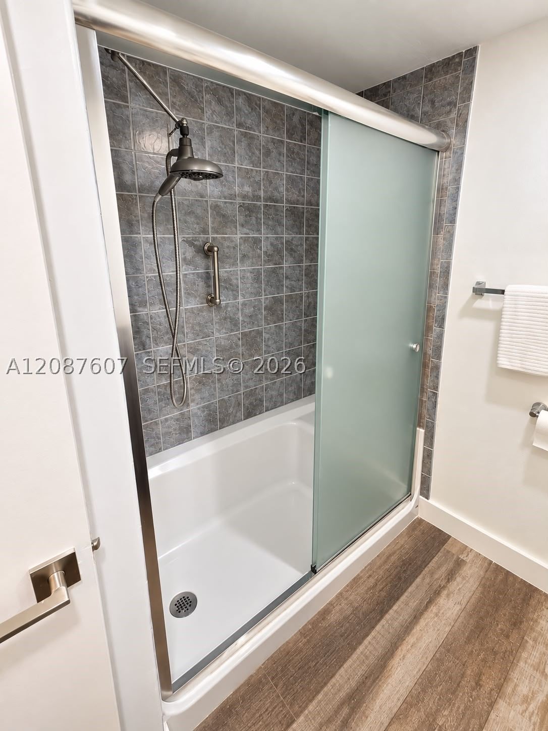 Real estate property located at 301 Racquet Club Rd #310, Broward, Building Four Of Racquet, Weston, FL