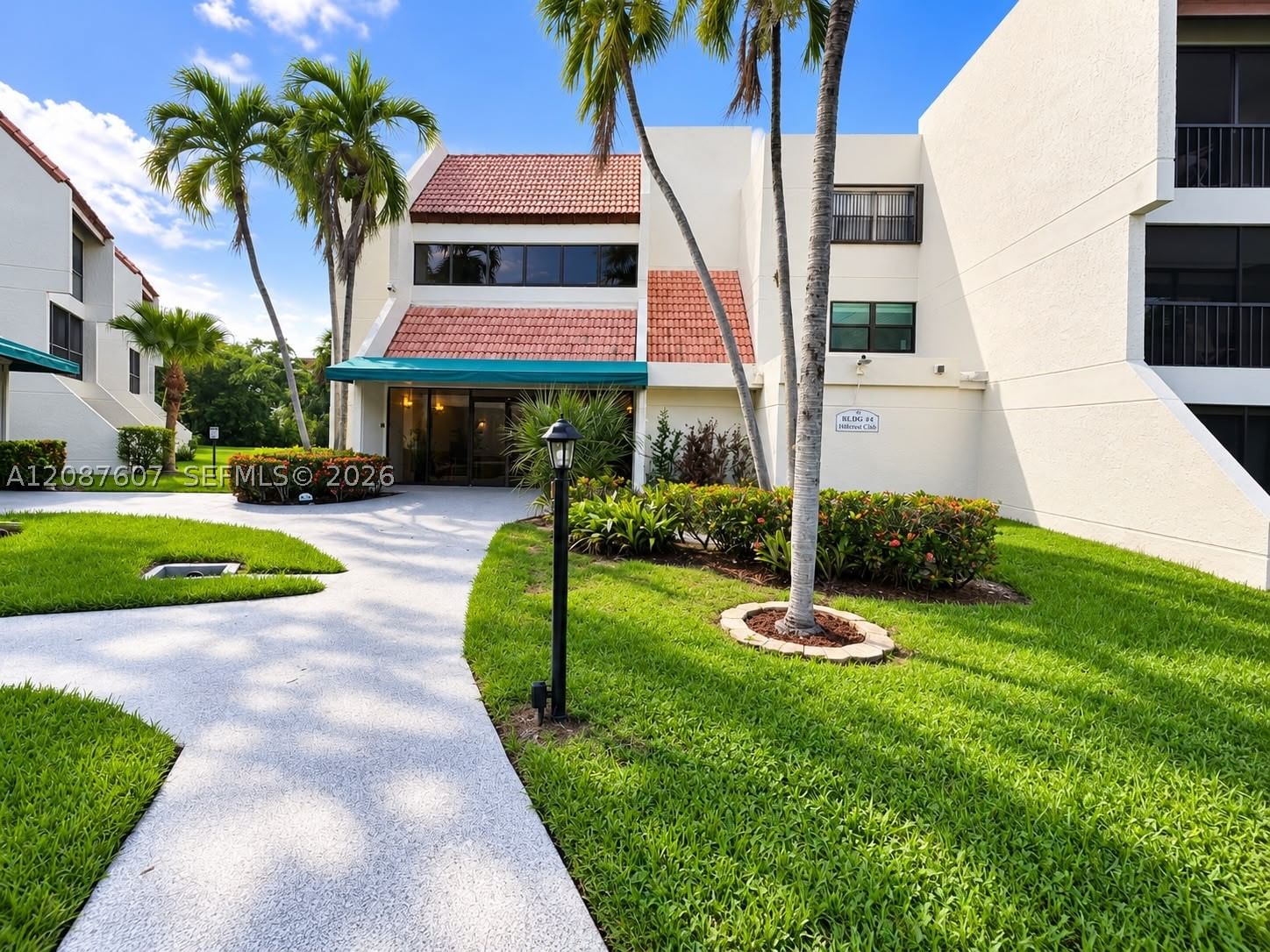 Real estate property located at 301 Racquet Club Rd #310, Broward, Building Four Of Racquet, Weston, FL