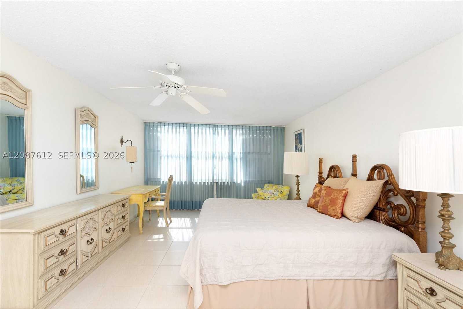 Real estate property located at 2751 Ocean Dr #208S, Broward, Aquarius Condo, Hollywood, FL