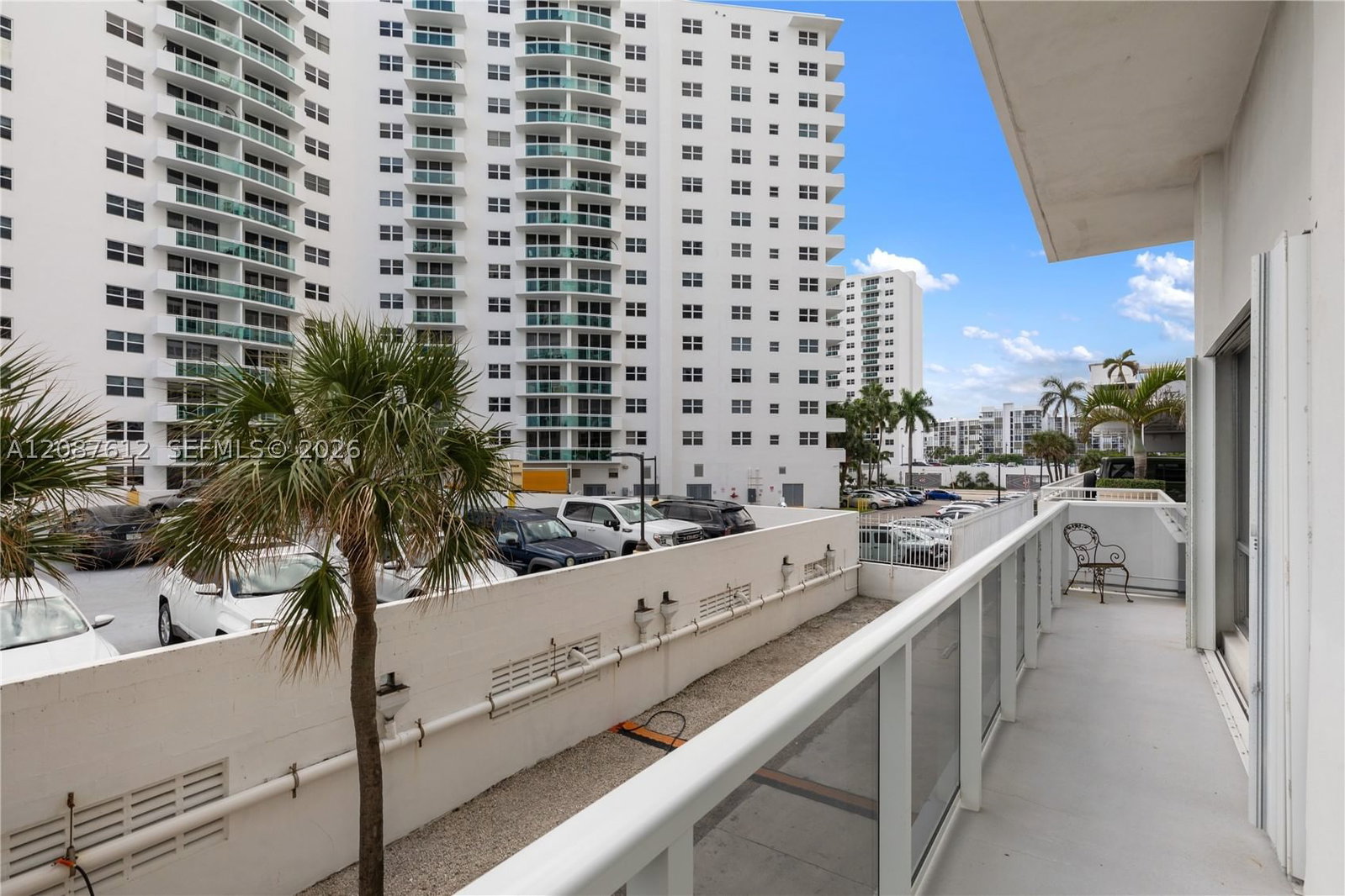 Real estate property located at 2751 Ocean Dr #208S, Broward, Aquarius Condo, Hollywood, FL