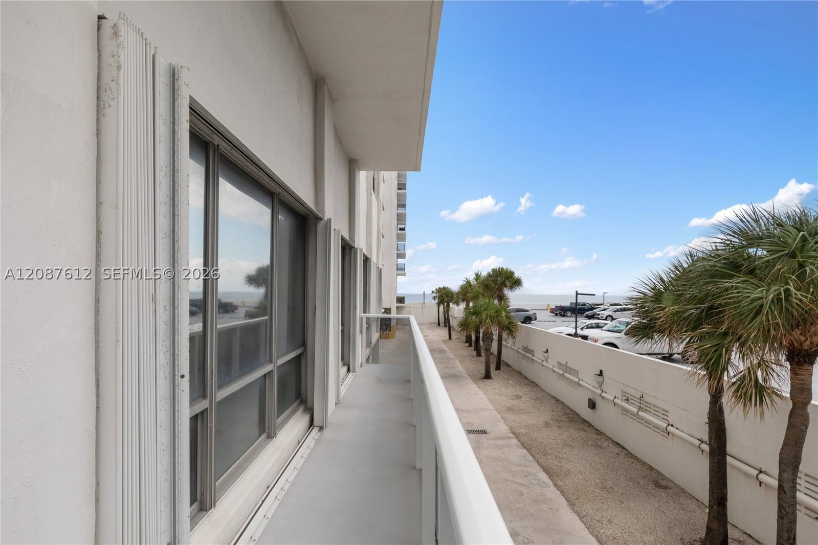 Real estate property located at 2751 Ocean Dr #208S, Broward, Aquarius Condo, Hollywood, FL