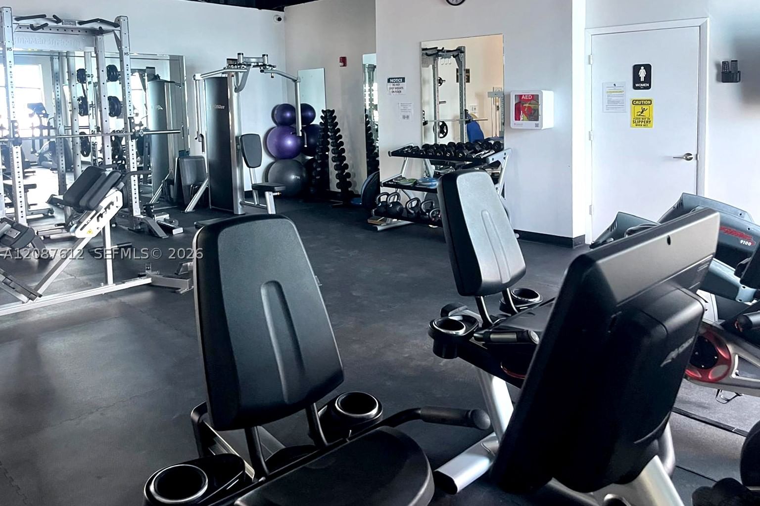 Real estate property located at 2751 Ocean Dr #208S, Broward, Aquarius Condo, Hollywood, FL