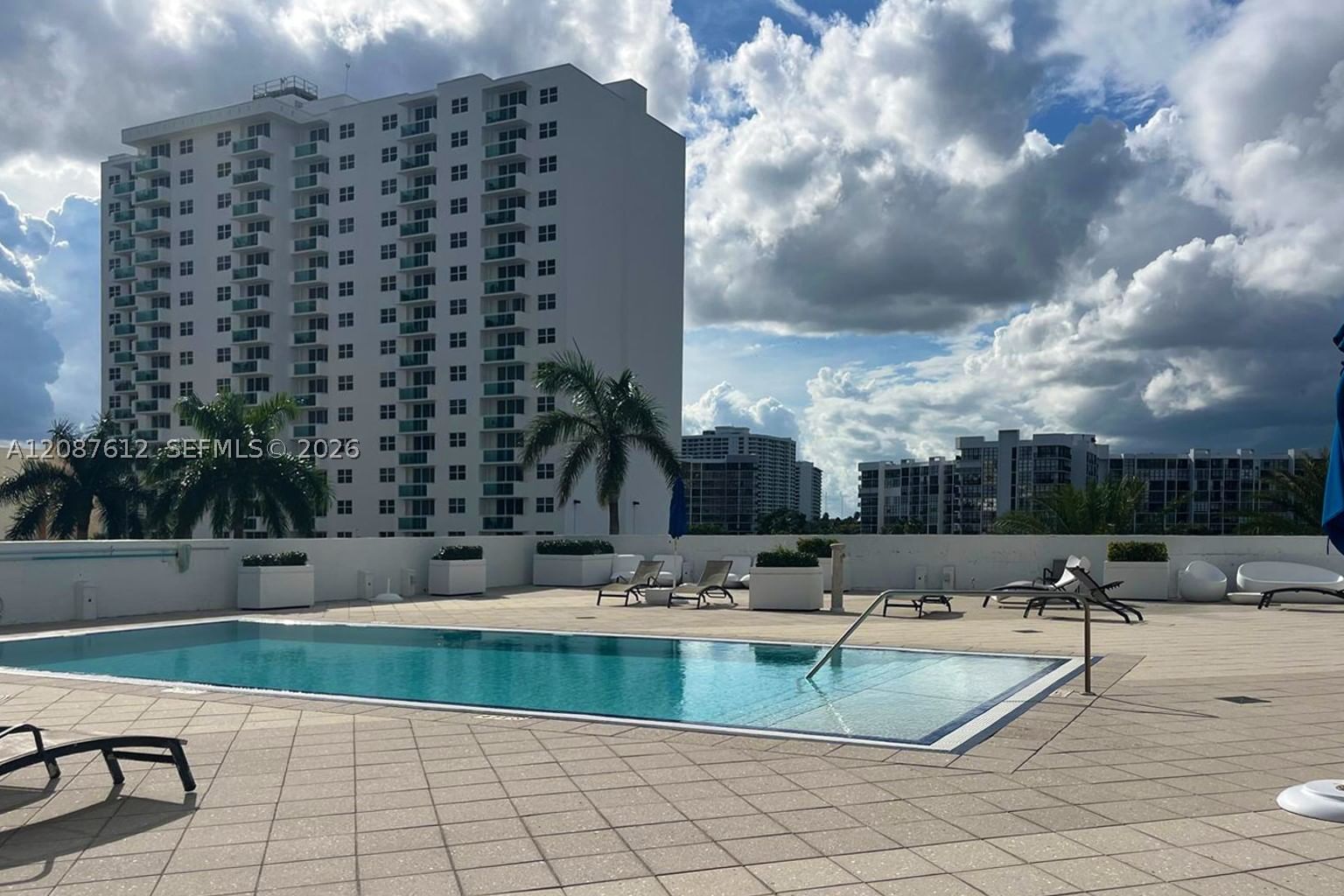Real estate property located at 2751 Ocean Dr #208S, Broward, Aquarius Condo, Hollywood, FL
