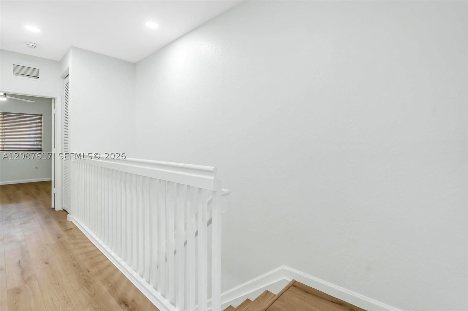 Real estate property located at 8870 Isles Cir, Broward, Woodland Villas 1st Add, Tamarac, FL
