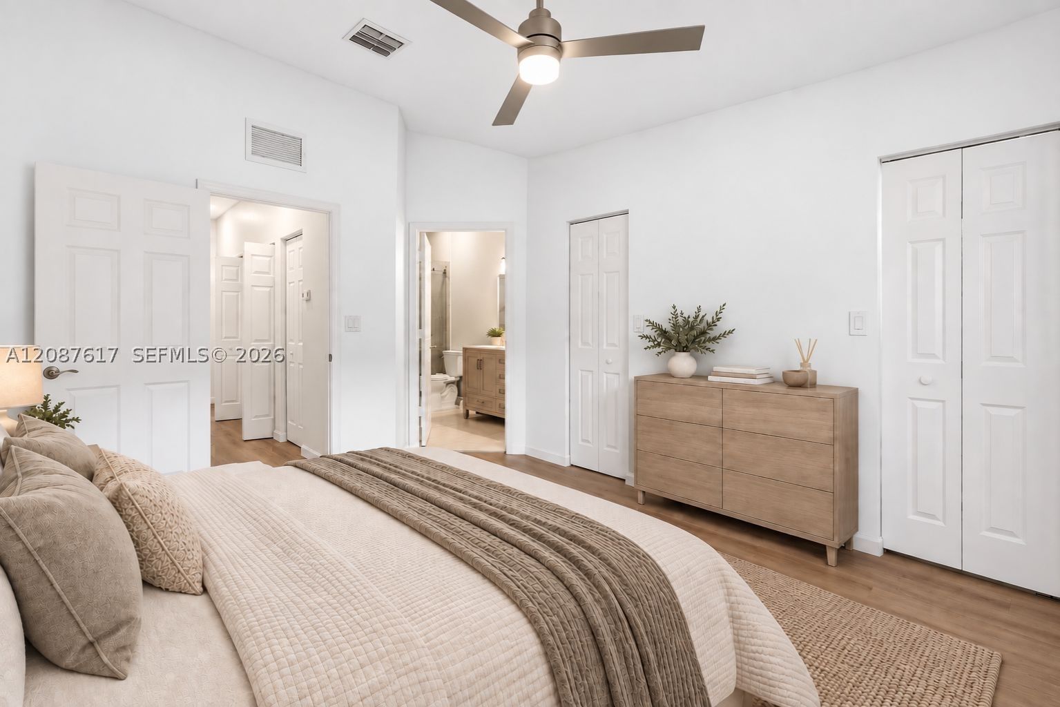 Real estate property located at 8870 Isles Cir, Broward, Woodland Villas 1st Add, Tamarac, FL