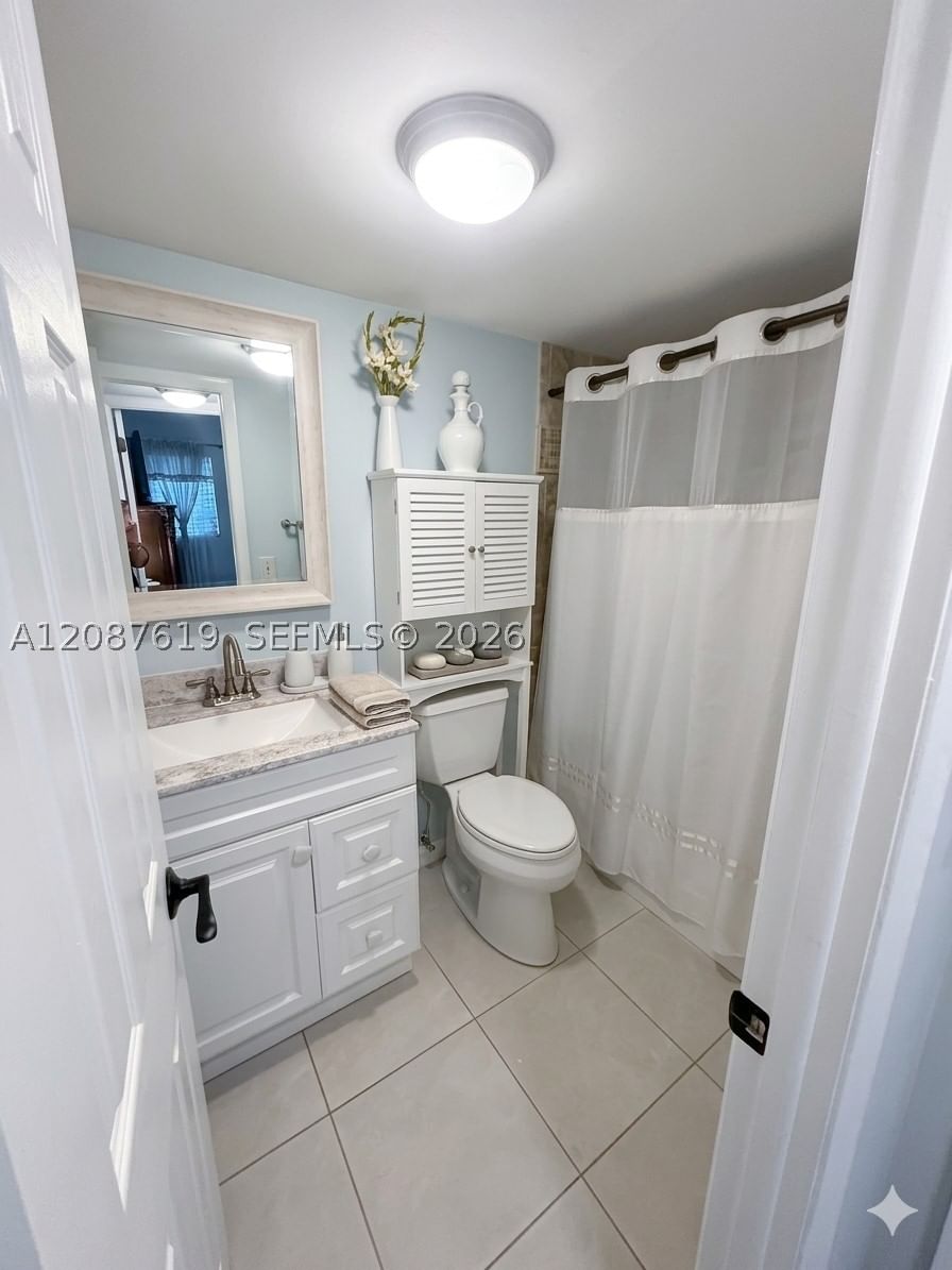Real estate property located at 9181 Sunrise Lakes Blvd #312, Broward, Sunrise Lakes 114 Condo, Sunrise, FL
