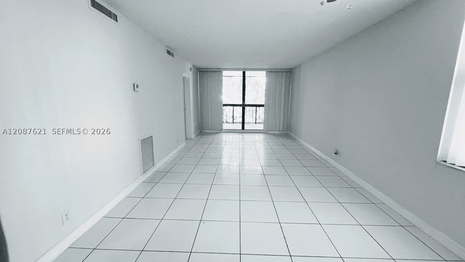 Real estate property located at 8429 Forest Hills Dr #305, Broward, Greenglades Condo Ii, Coral Springs, FL