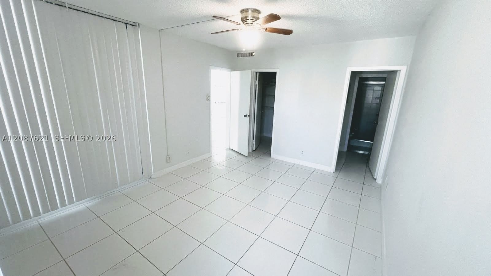 Real estate property located at 8429 Forest Hills Dr #305, Broward, Greenglades Condo Ii, Coral Springs, FL