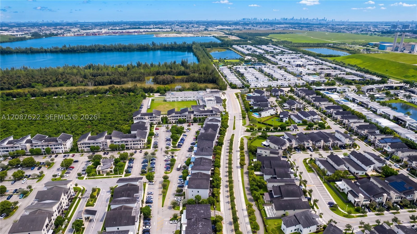 Real estate property located at 7809 104th Ave #31, Miami-dade, Apex At Park Central Cond, Doral, FL
