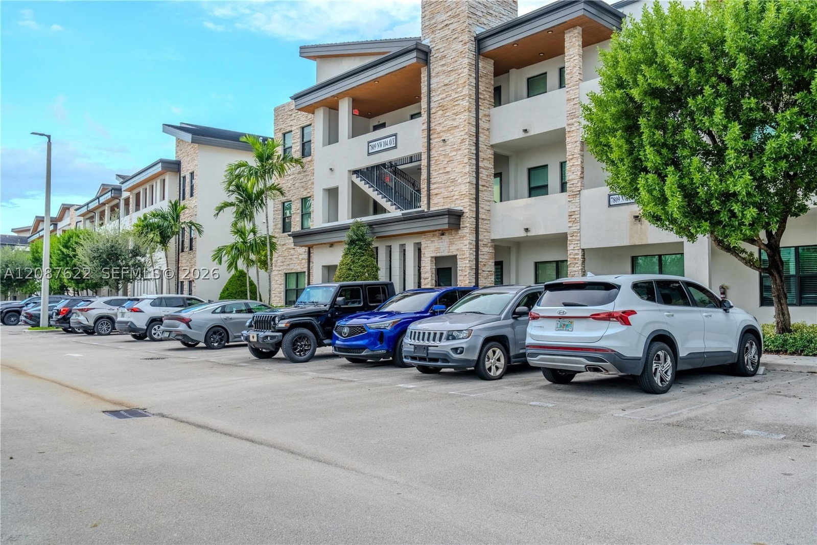 Real estate property located at 7809 104th Ave #31, Miami-dade, Apex At Park Central Cond, Doral, FL