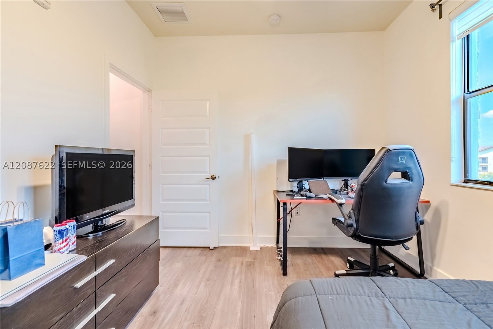 Real estate property located at 7809 104th Ave #31, Miami-dade, Apex At Park Central Cond, Doral, FL
