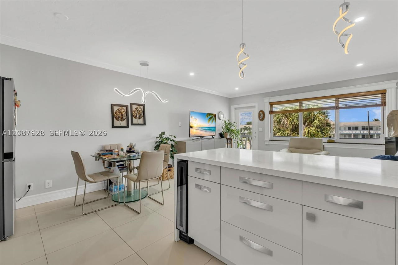 Real estate property located at 900 Atlantic Shores Blvd #219, Broward, Berkeley Diplomat Co-op, Hallandale Beach, FL