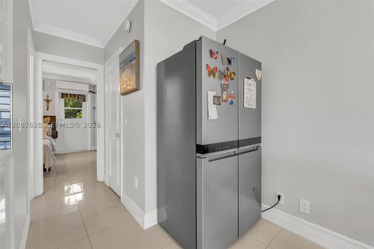 Real estate property located at 900 Atlantic Shores Blvd #219, Broward, Berkeley Diplomat Co-op, Hallandale Beach, FL