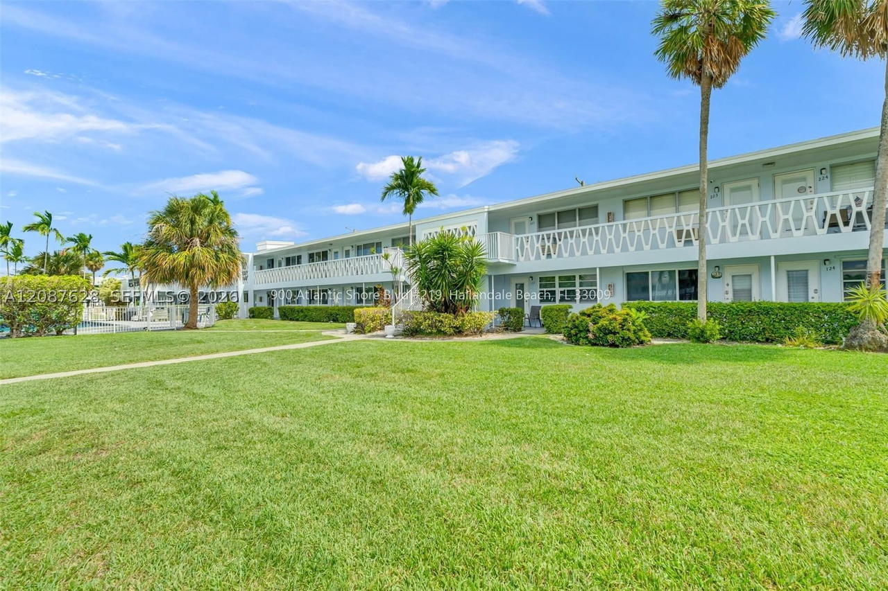 Real estate property located at 900 Atlantic Shores Blvd #219, Broward, Berkeley Diplomat Co-op, Hallandale Beach, FL
