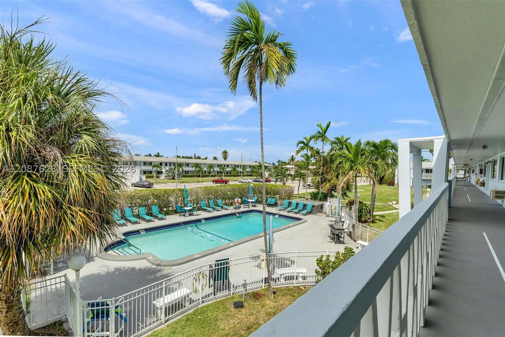 Real estate property located at 900 Atlantic Shores Blvd #219, Broward, Berkeley Diplomat Co-op, Hallandale Beach, FL