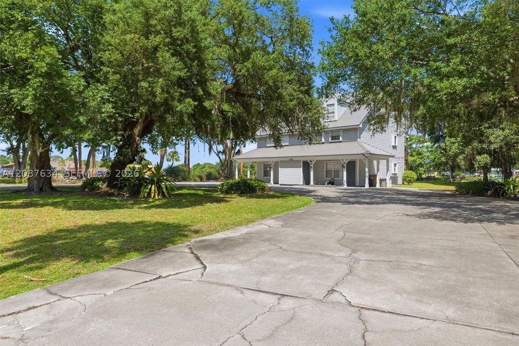 Real estate property located at 207 6TH Avenue, Okeechobee, City Of Okeechobee, Okeechobee, FL