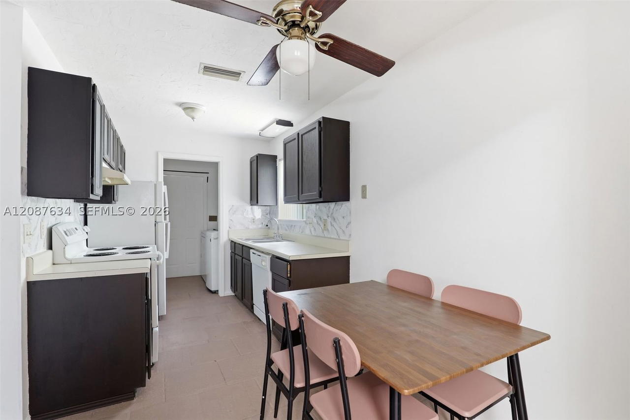 Real estate property located at 207 6TH Avenue, Okeechobee, City Of Okeechobee, Okeechobee, FL