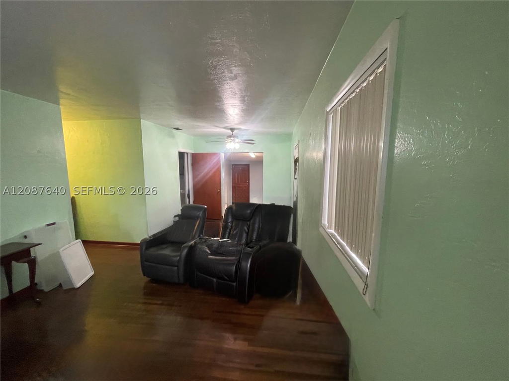 Real estate property located at 3430 89th Ave, Miami-dade, Olympic Heights, Miami, FL