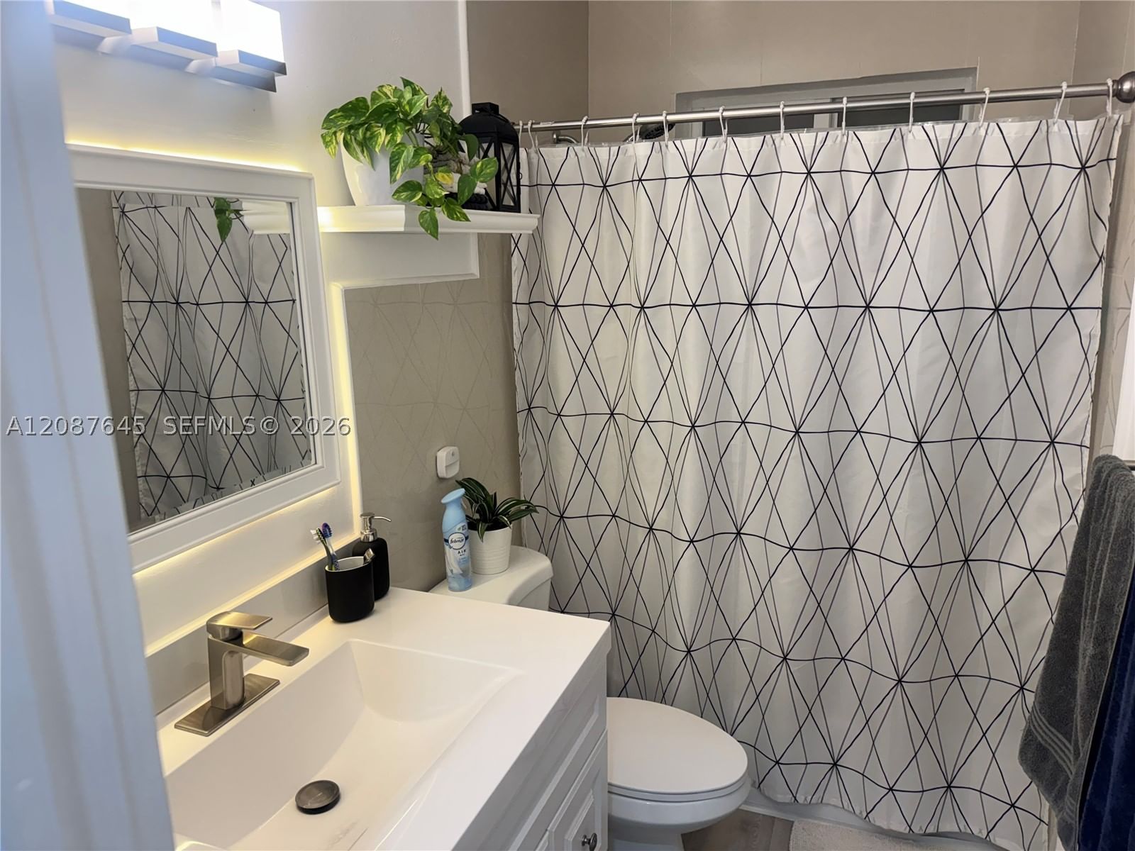 Real estate property located at 7767 Meridian St, Broward, Miramar Sec 12, Miramar, FL