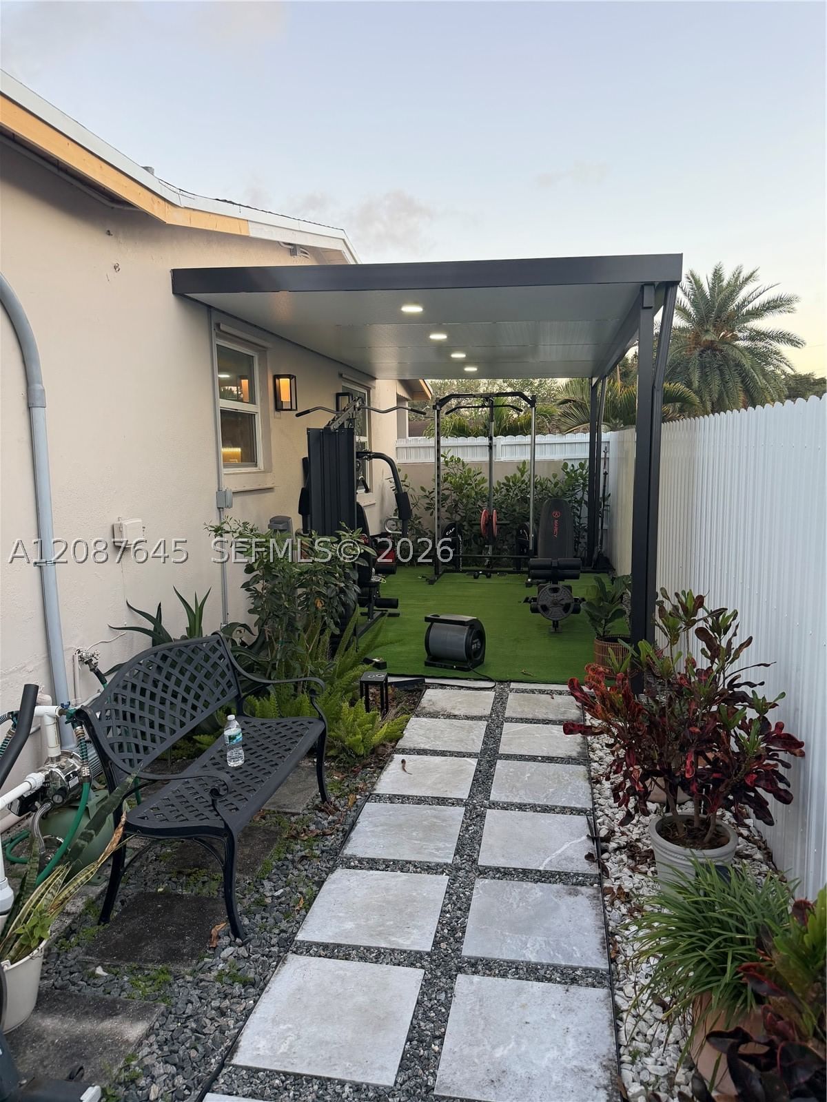 Real estate property located at 7767 Meridian St, Broward, Miramar Sec 12, Miramar, FL