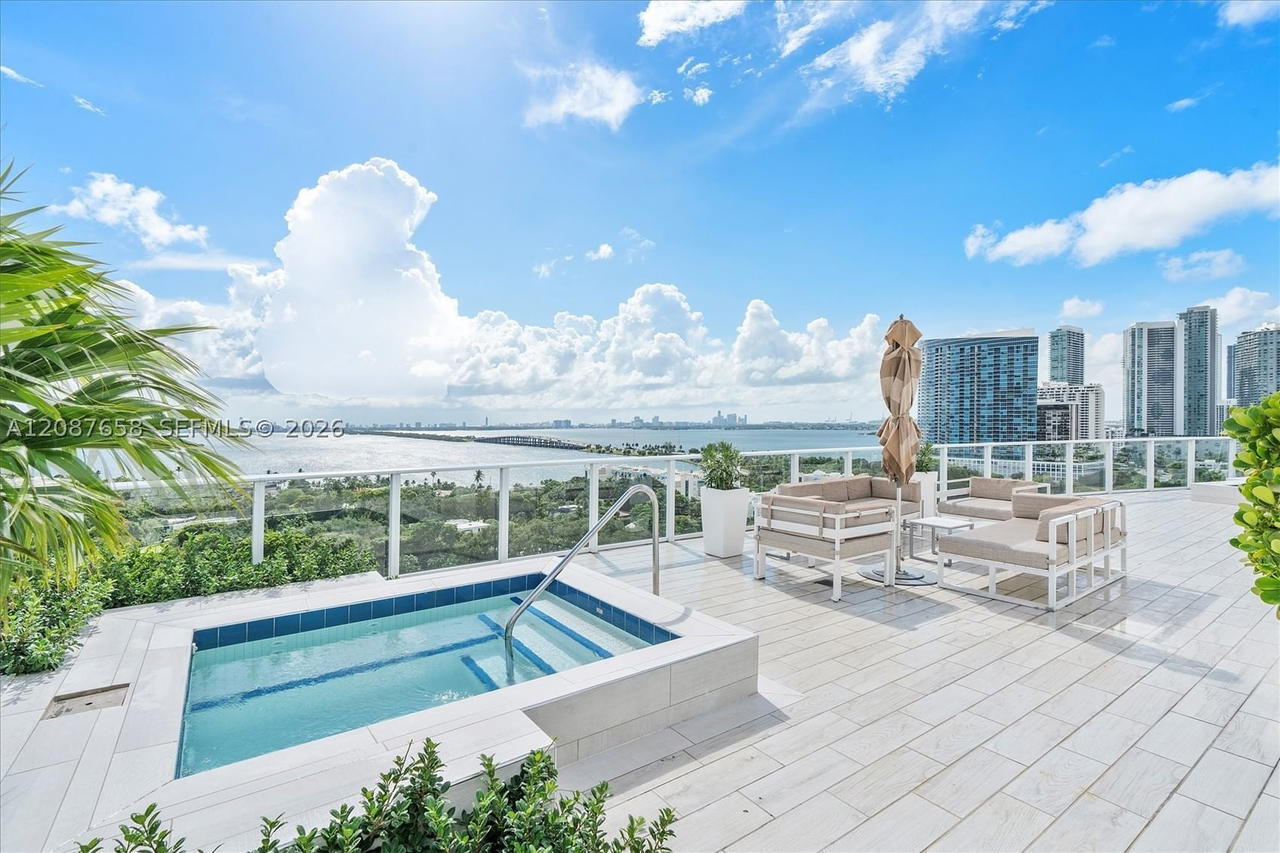 Real estate property located at 4250 Biscayne Blvd #1008, Miami-dade, 4250 Biscayne Boulevard C, Miami, FL