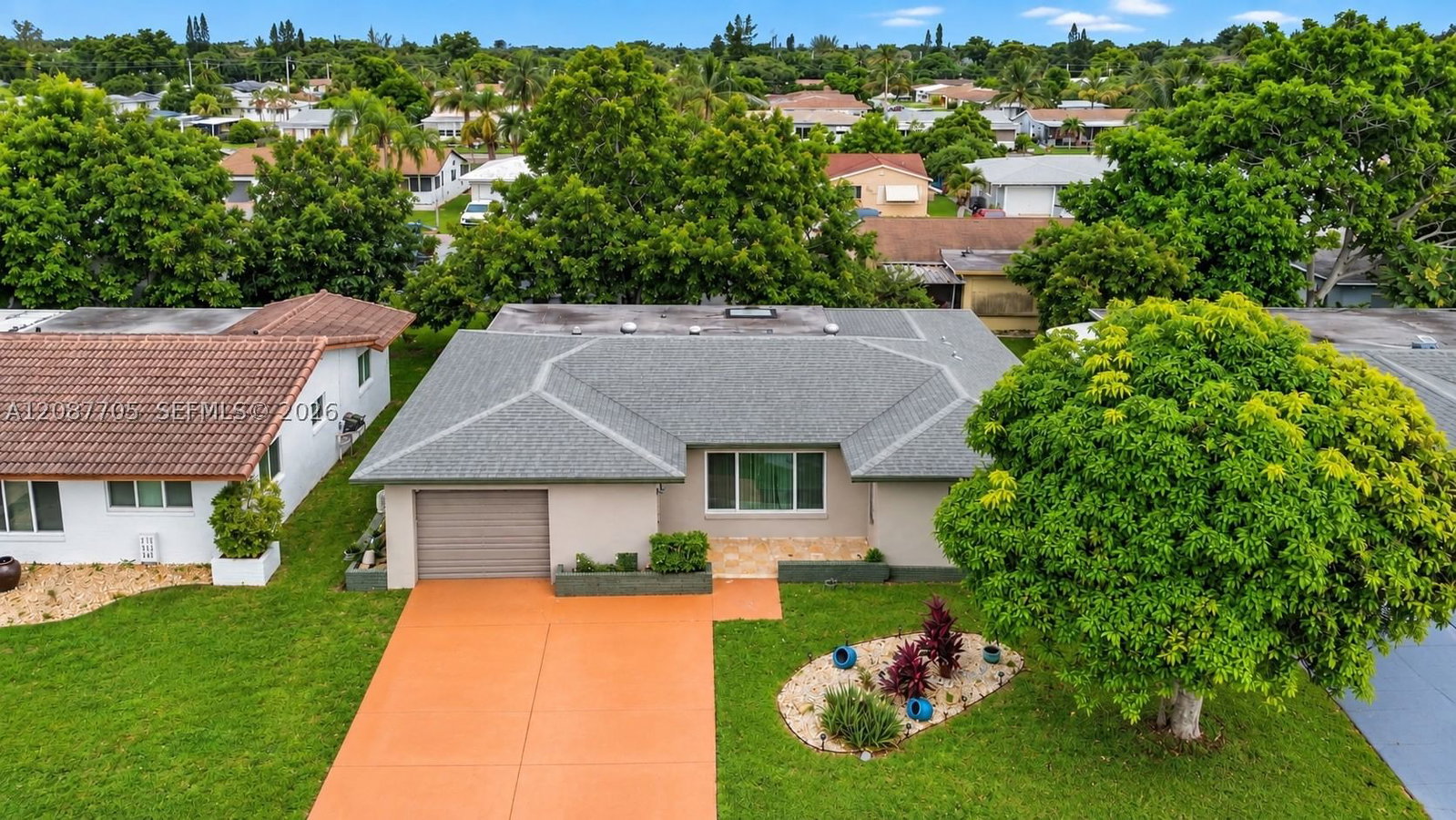 Real estate property located at 7303 59th St, Broward, Mainlands Of Tamarac Lake, Tamarac, FL