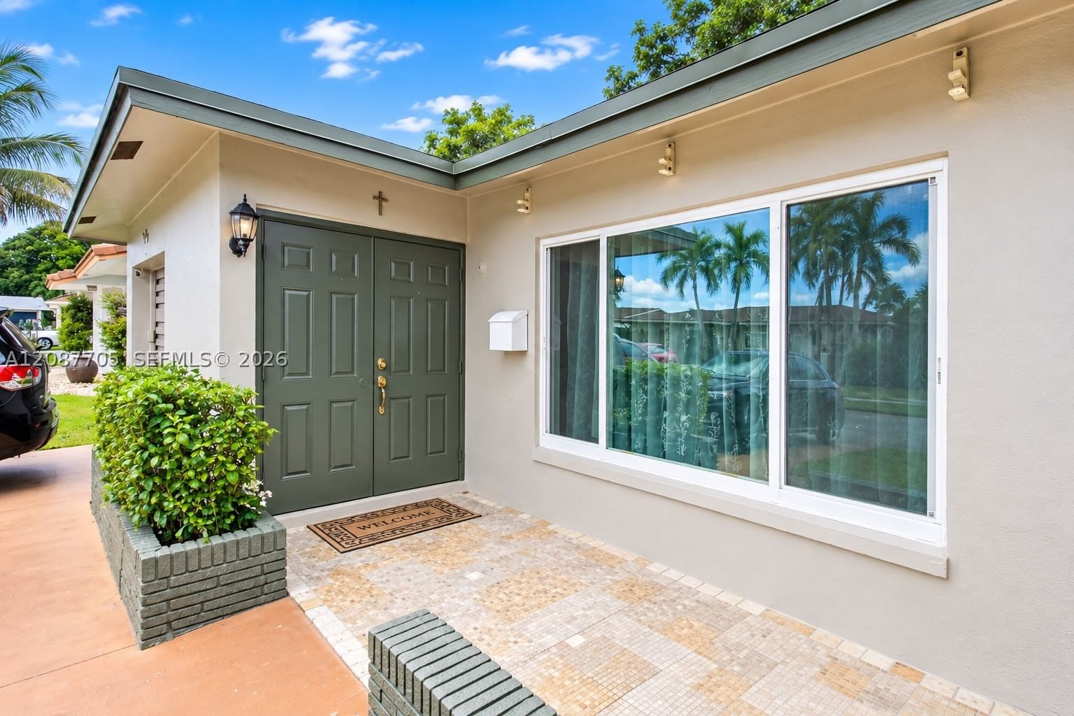 Real estate property located at 7303 59th St, Broward, Mainlands Of Tamarac Lake, Tamarac, FL