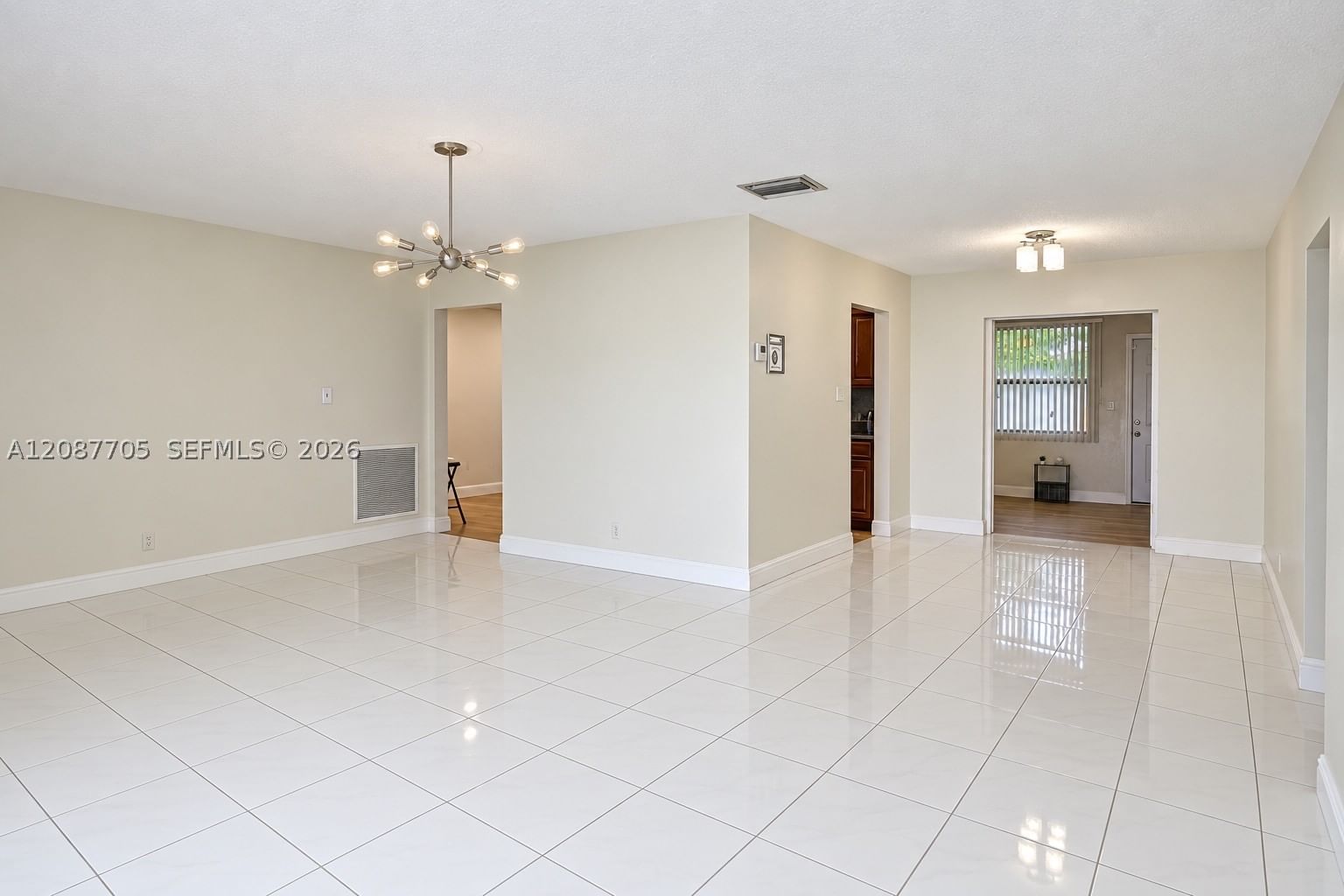 Real estate property located at 7303 59th St, Broward, Mainlands Of Tamarac Lake, Tamarac, FL