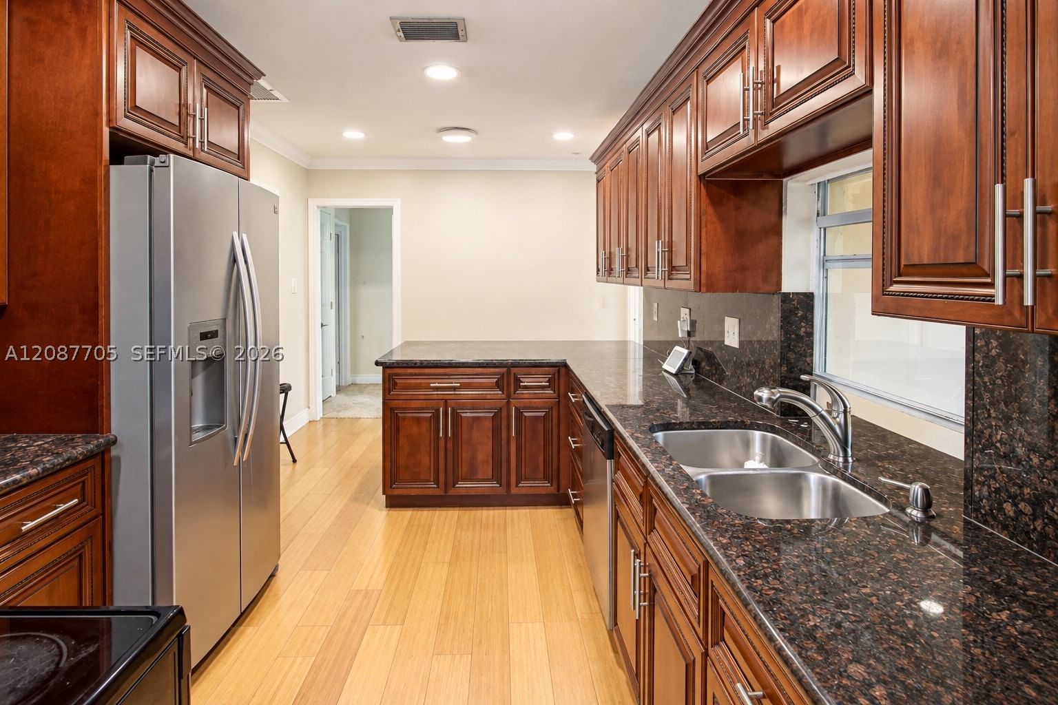 Real estate property located at 7303 59th St, Broward, Mainlands Of Tamarac Lake, Tamarac, FL