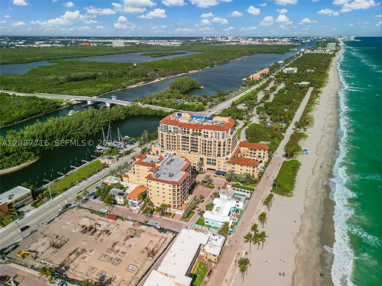 Real estate property located at 3415 Ocean Dr #204, Broward, Positano Beach, Hollywood, FL