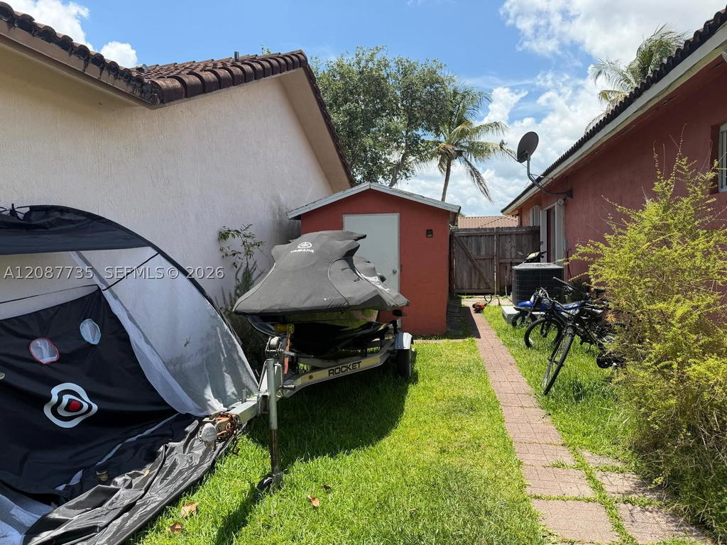 Real estate property located at 18109 142nd Ct, Miami-dade, Aristotle Sub Ph Iii, Miami, FL