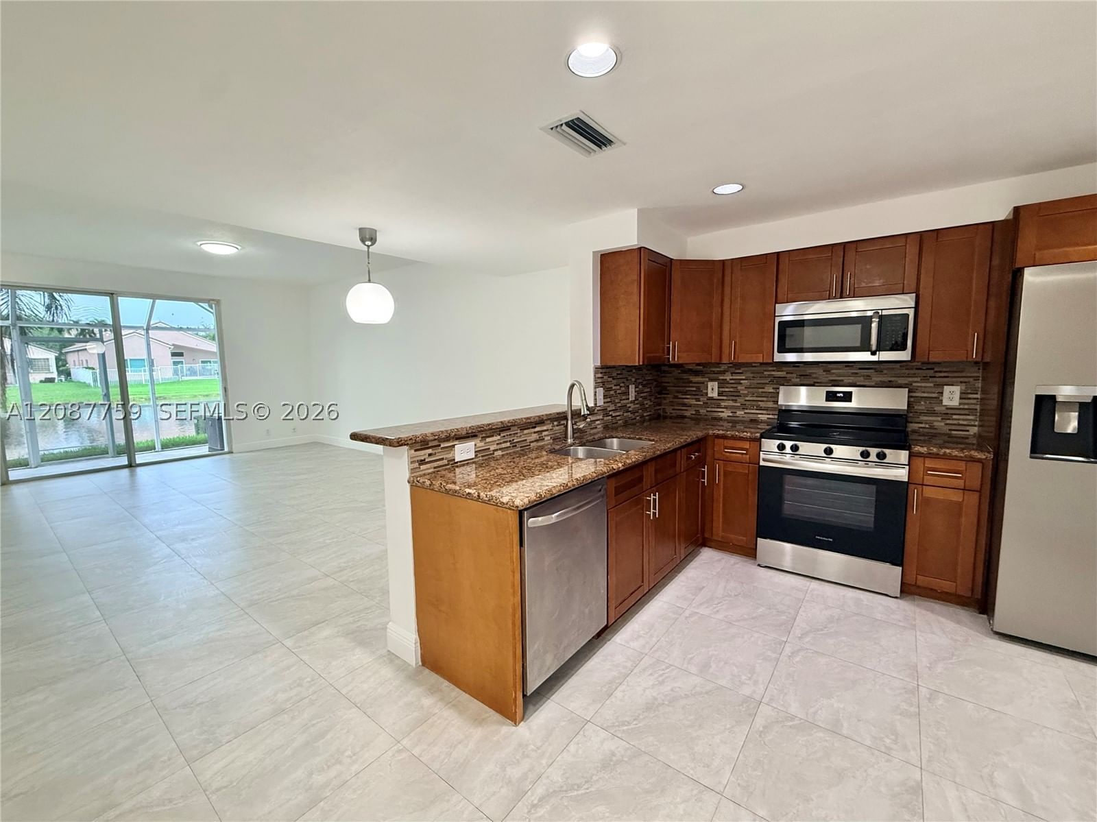 Real estate property located at 1249 Presidio Dr #3-42, Broward, Sectors 3 & 4 Boundary Pl, Weston, FL