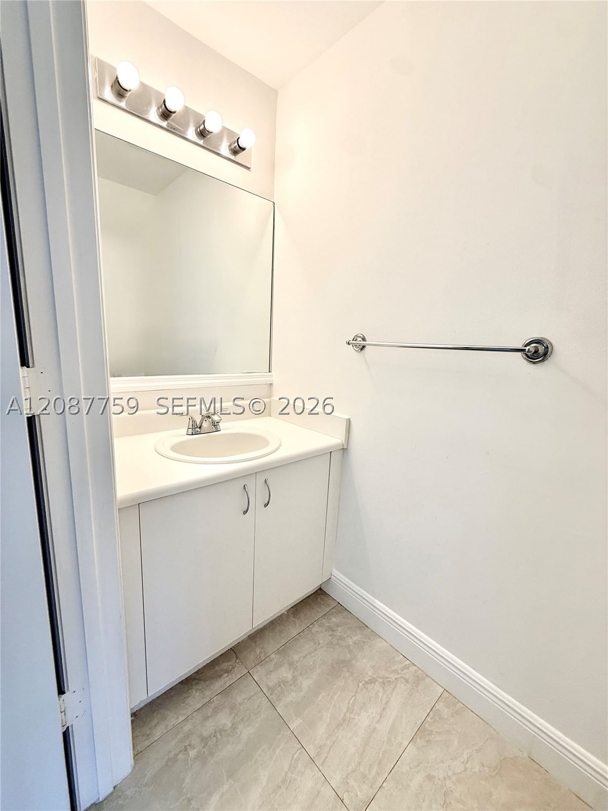 Real estate property located at 1249 Presidio Dr #3-42, Broward, Sectors 3 & 4 Boundary Pl, Weston, FL