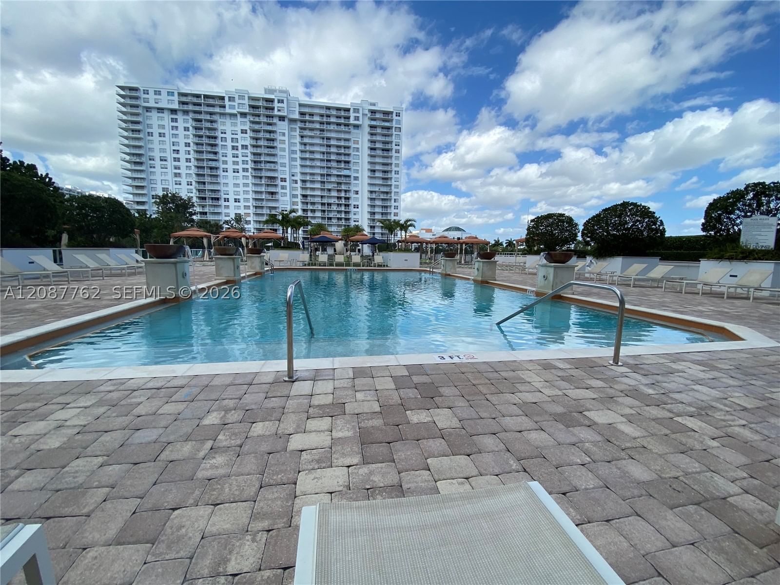 Real estate property located at 2851 183rd St #303E, Miami-dade, Admirals Port Condo West, Aventura, FL