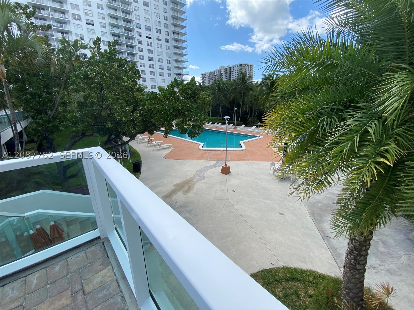 Real estate property located at 2851 183rd St #303E, Miami-dade, Admirals Port Condo West, Aventura, FL