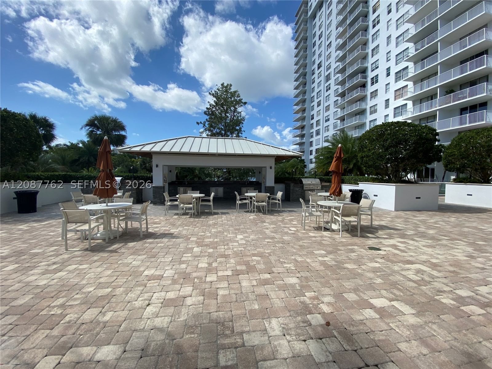 Real estate property located at 2851 183rd St #303E, Miami-dade, Admirals Port Condo West, Aventura, FL