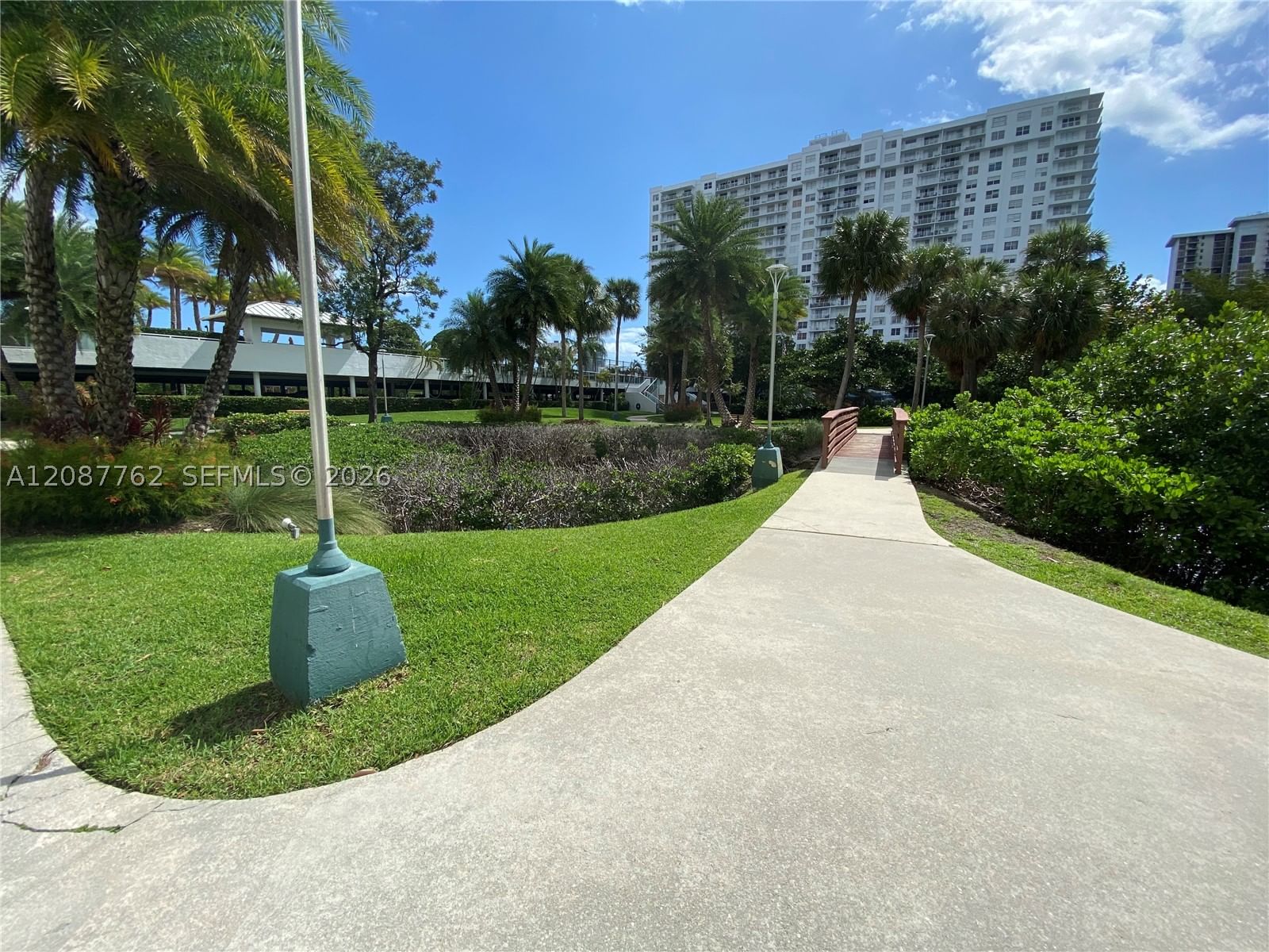 Real estate property located at 2851 183rd St #303E, Miami-dade, Admirals Port Condo West, Aventura, FL