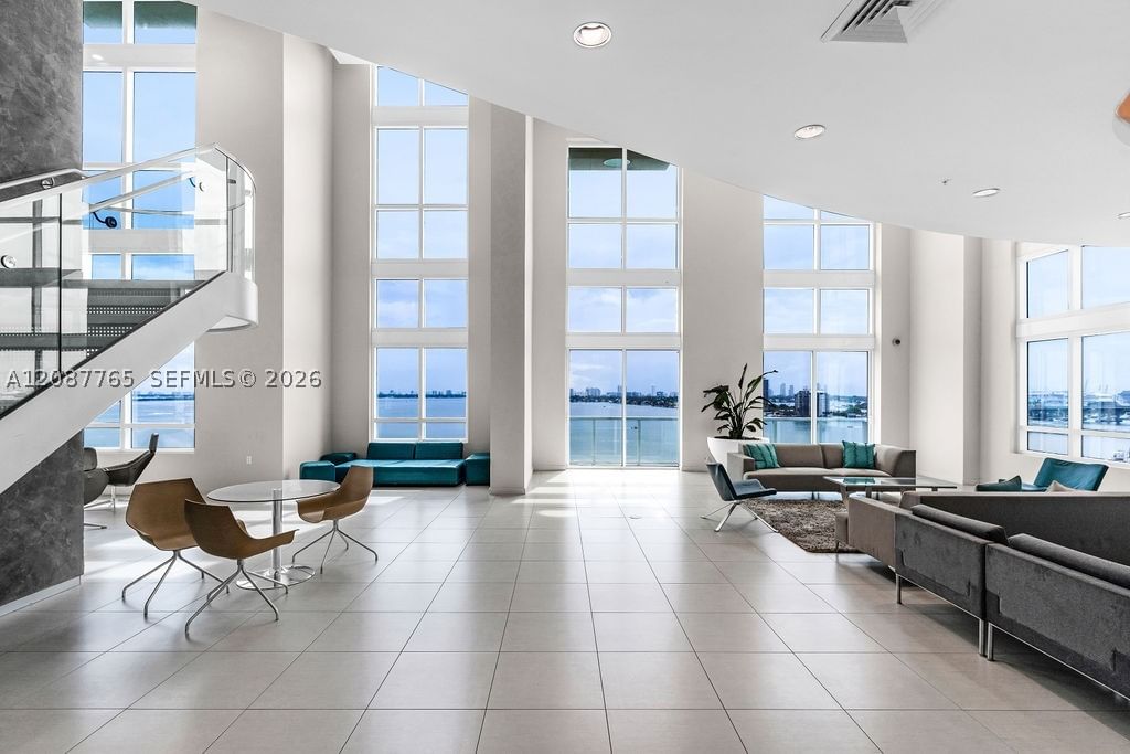 Real estate property located at 1900 Bayshore Dr #5103, Miami-dade, Quantum On The Bay Condo, Miami, FL