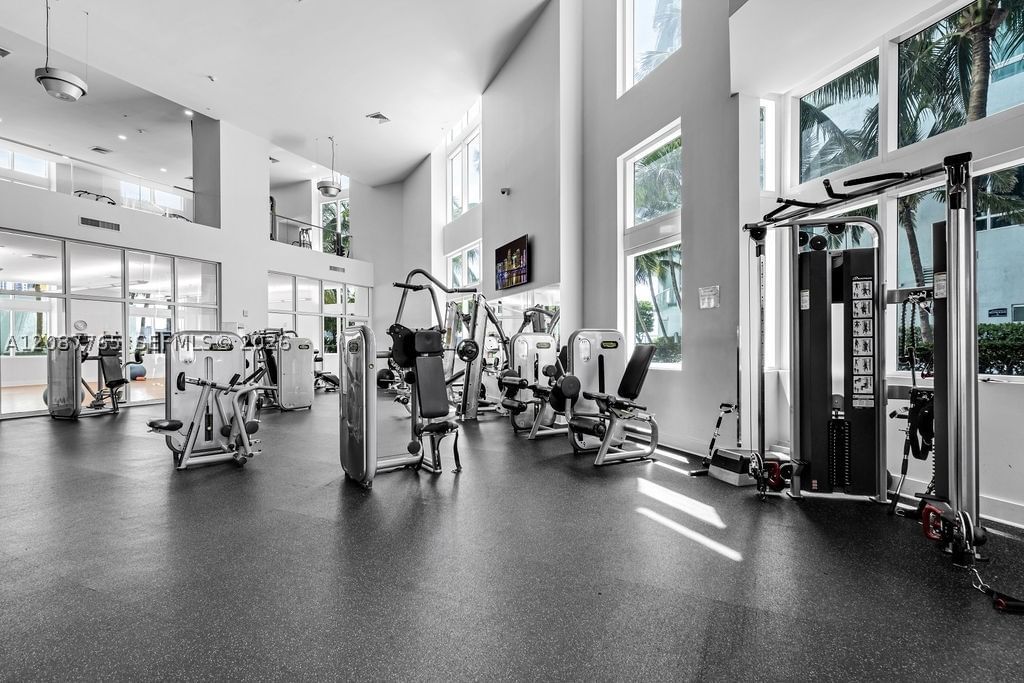 Real estate property located at 1900 Bayshore Dr #5103, Miami-dade, Quantum On The Bay Condo, Miami, FL