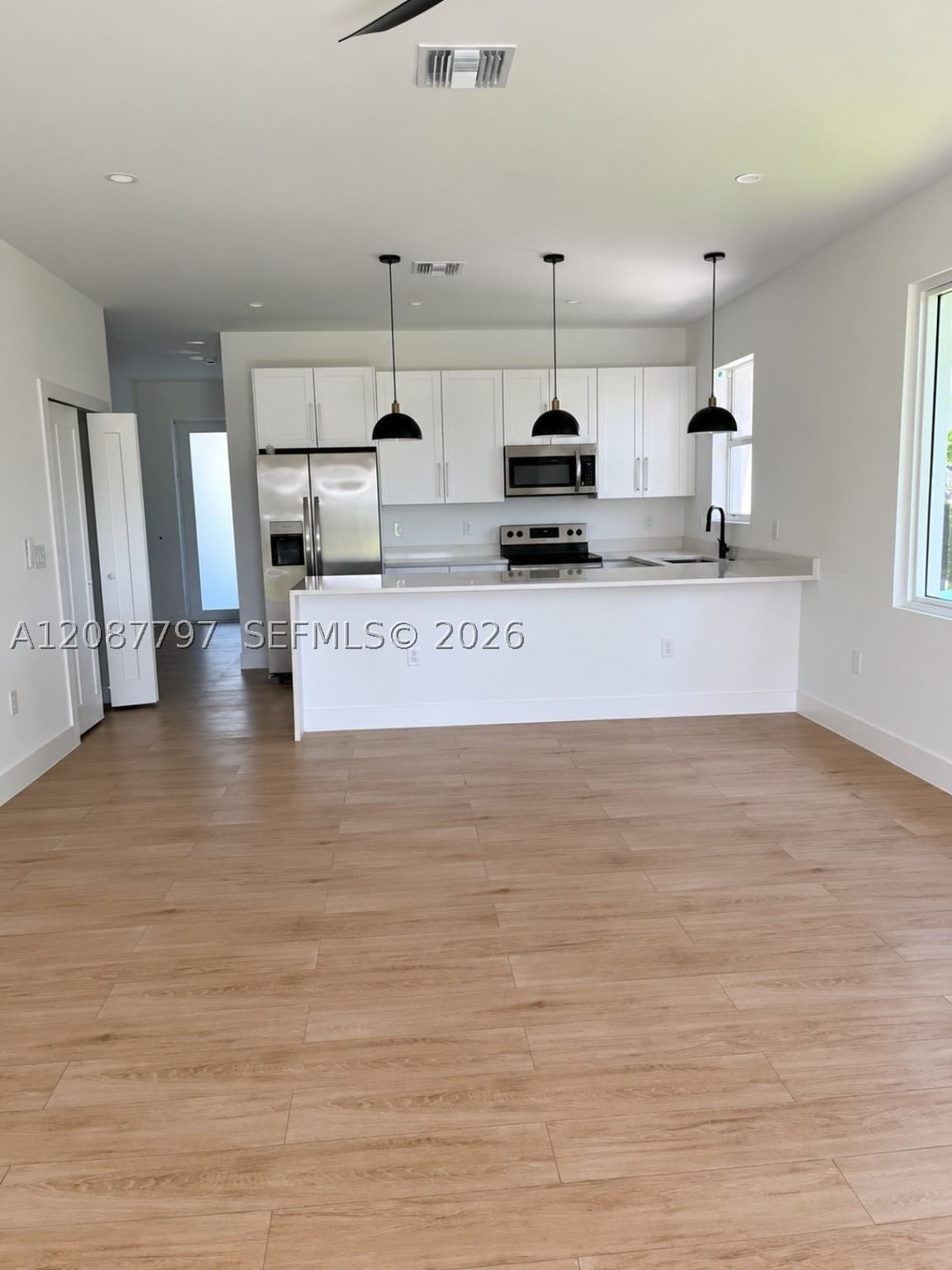 Real estate property located at 319 Lorena Ave, Lee, Lehigh Acres, Lehigh Acres, FL
