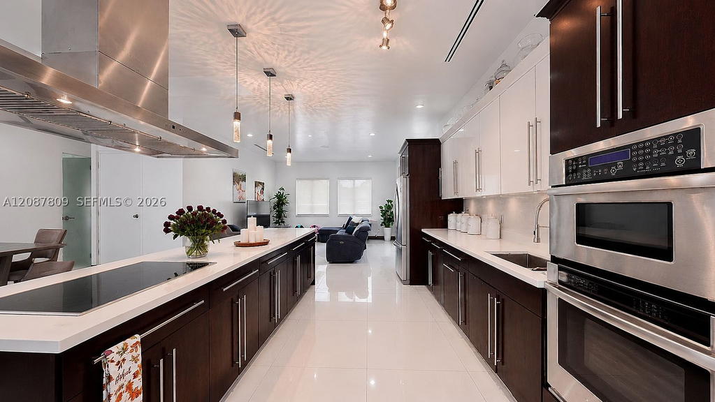 Real estate property located at 19260 134 Ave Road, Miami-dade, Cristina Estates, Miami, FL