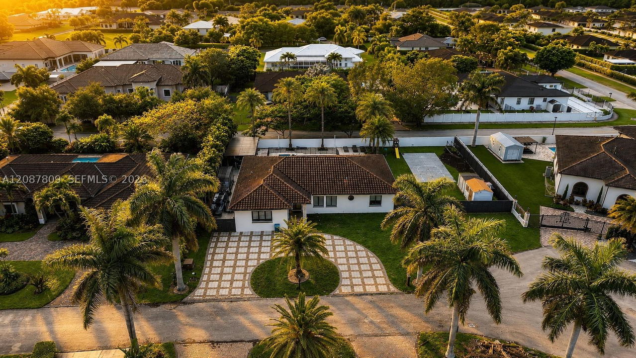 Real estate property located at 19260 134 Ave Road, Miami-dade, Cristina Estates, Miami, FL