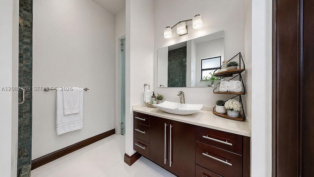 Real estate property located at 19260 134 Ave Road, Miami-dade, Cristina Estates, Miami, FL