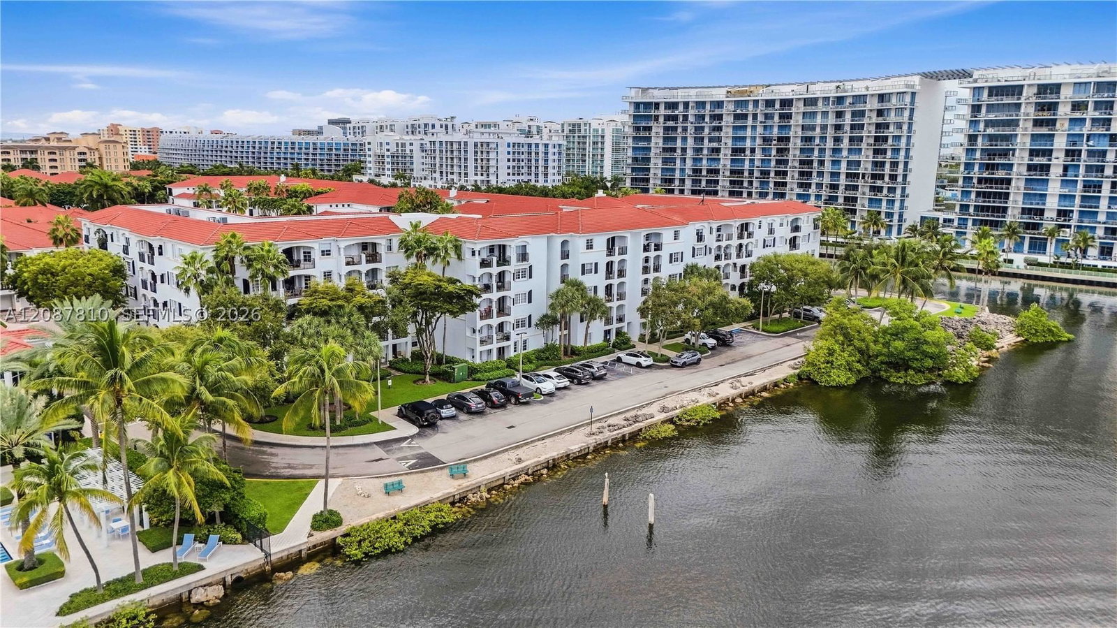 Real estate property located at 3255 184th St #12219, Miami-dade, Village By The Bay Condo, Aventura, FL