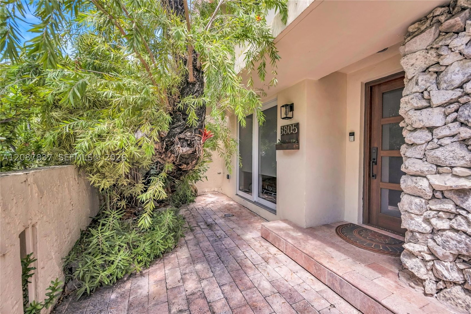 Real estate property located at 3805 170th St A-6, Miami-dade, Lago Verde Villas Condo, North Miami Beach, FL