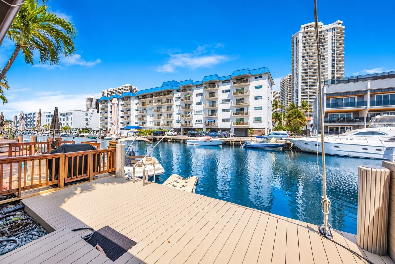 Real estate property located at 3805 170th St A-6, Miami-dade, Lago Verde Villas Condo, North Miami Beach, FL