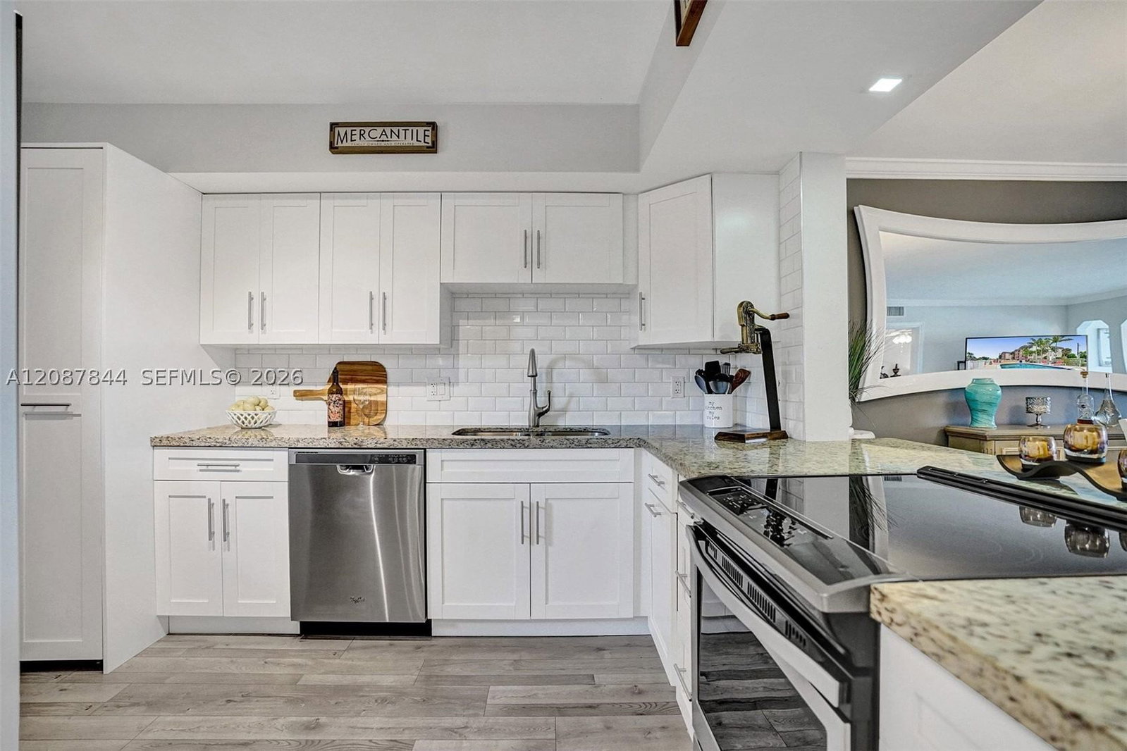 Real estate property located at 3111 51st St #305C, Broward, Heritage Landings Condo, Fort Lauderdale, FL