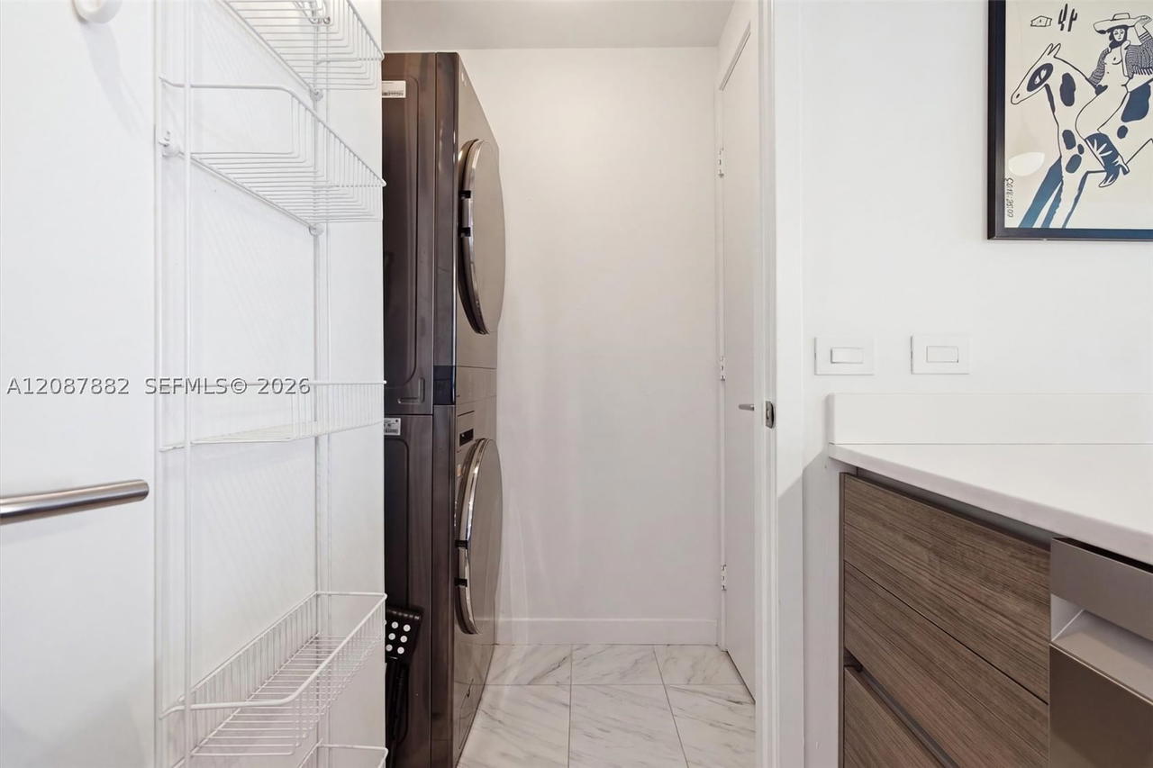 Real estate property located at 1100 Miami Ave #1609, Miami-dade, 1100 Millecento Residence, Miami, FL